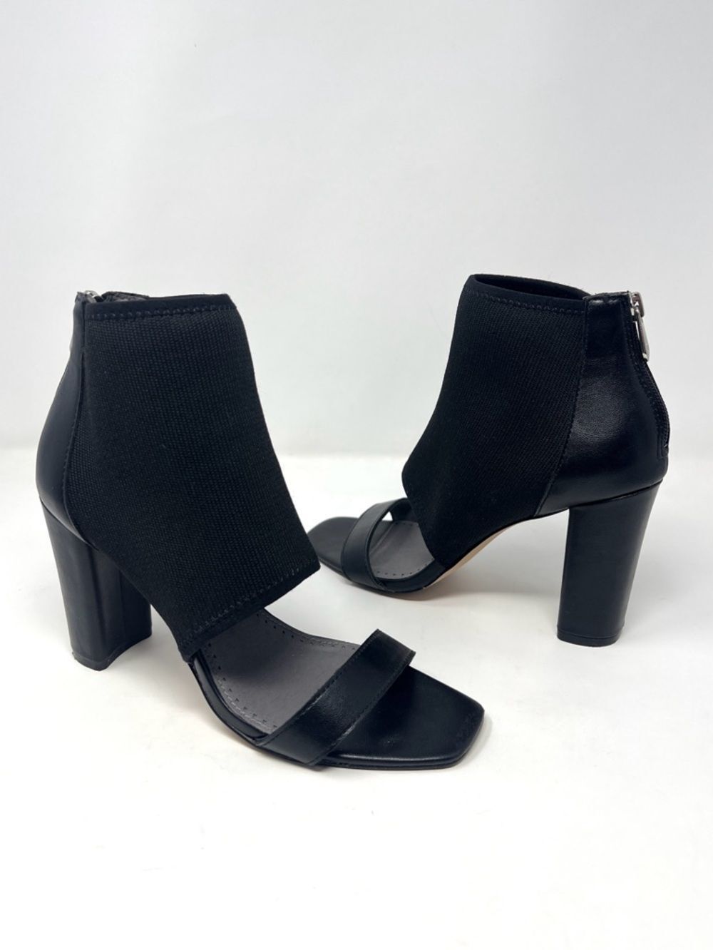 Adrienne Vittadini Geraldine Black Knit Block Heel Open Toe Shootie Sandals 7M